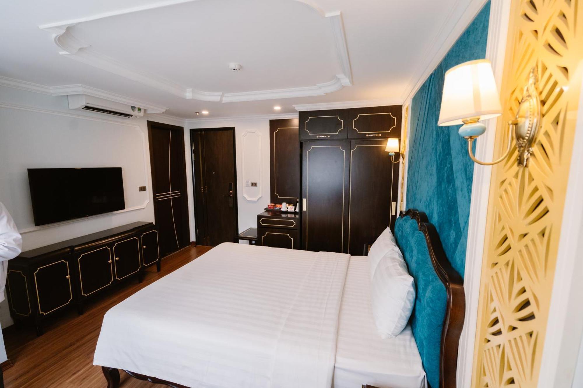Hong Van Hotel Ханой Екстериор снимка