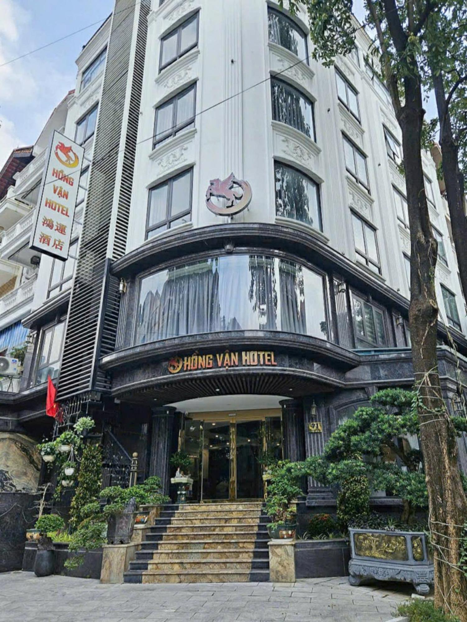 Hong Van Hotel Ханой Екстериор снимка